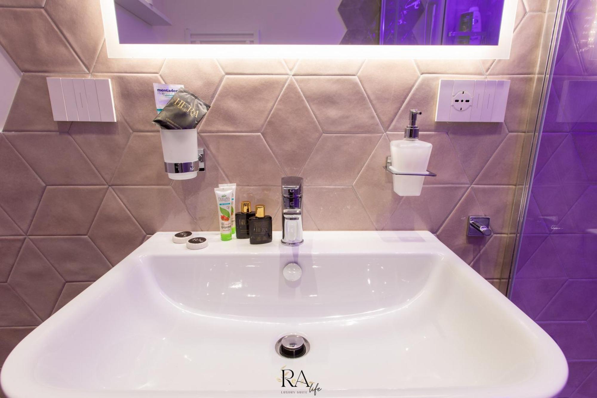 Rea Life Luxury Suite Cava deʼ Tirreni Exteriör bild